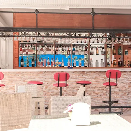Bella Rose Hotel, Lejlighedshotel