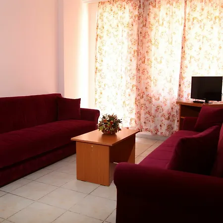 Bella Rose Hotel, Lejlighedshotel 3*