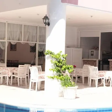 Bella Rose Hotel, Lejlighedshotel 3*